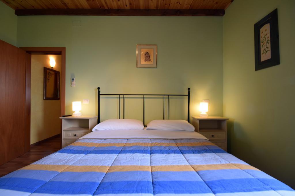 Agriturismo Al Rifugio Divino Belvedere Ostrense Exterior photo